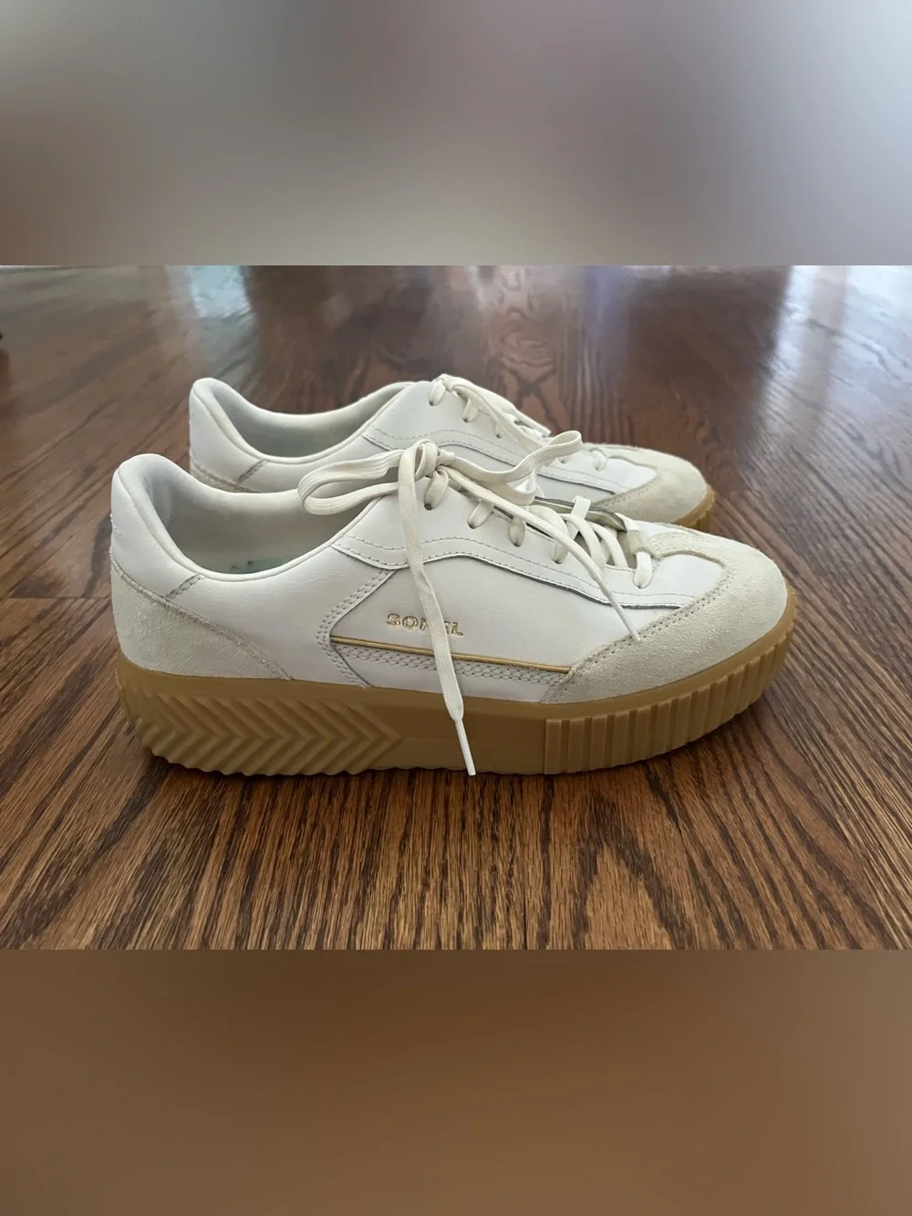 Sorel Ave T-Toe Platform Sneaker size 10.5B